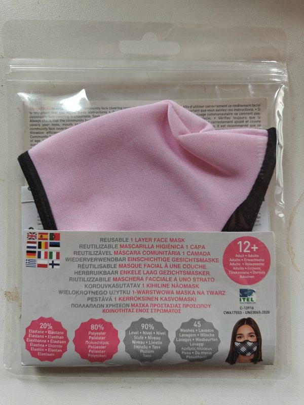Pinkki kasvomaski